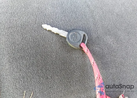 2003 Chevrolet Silverado 1500 Ls z USA, uszkodzony, nr VIN 2GCEK19V731322678